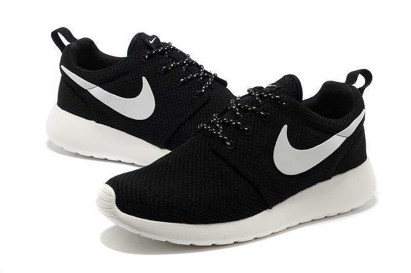 chaussure nike rosh run pas cher chaussure nike rosh run pas cher